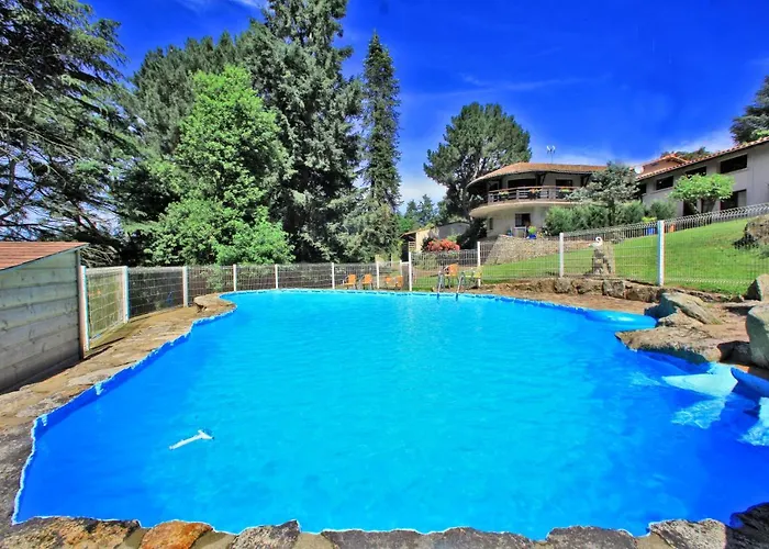 Logis Hotel La Chaumiere